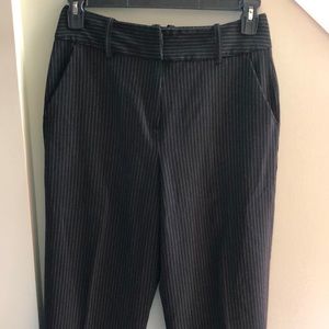 10 / $10 Larry Levine women’s pant